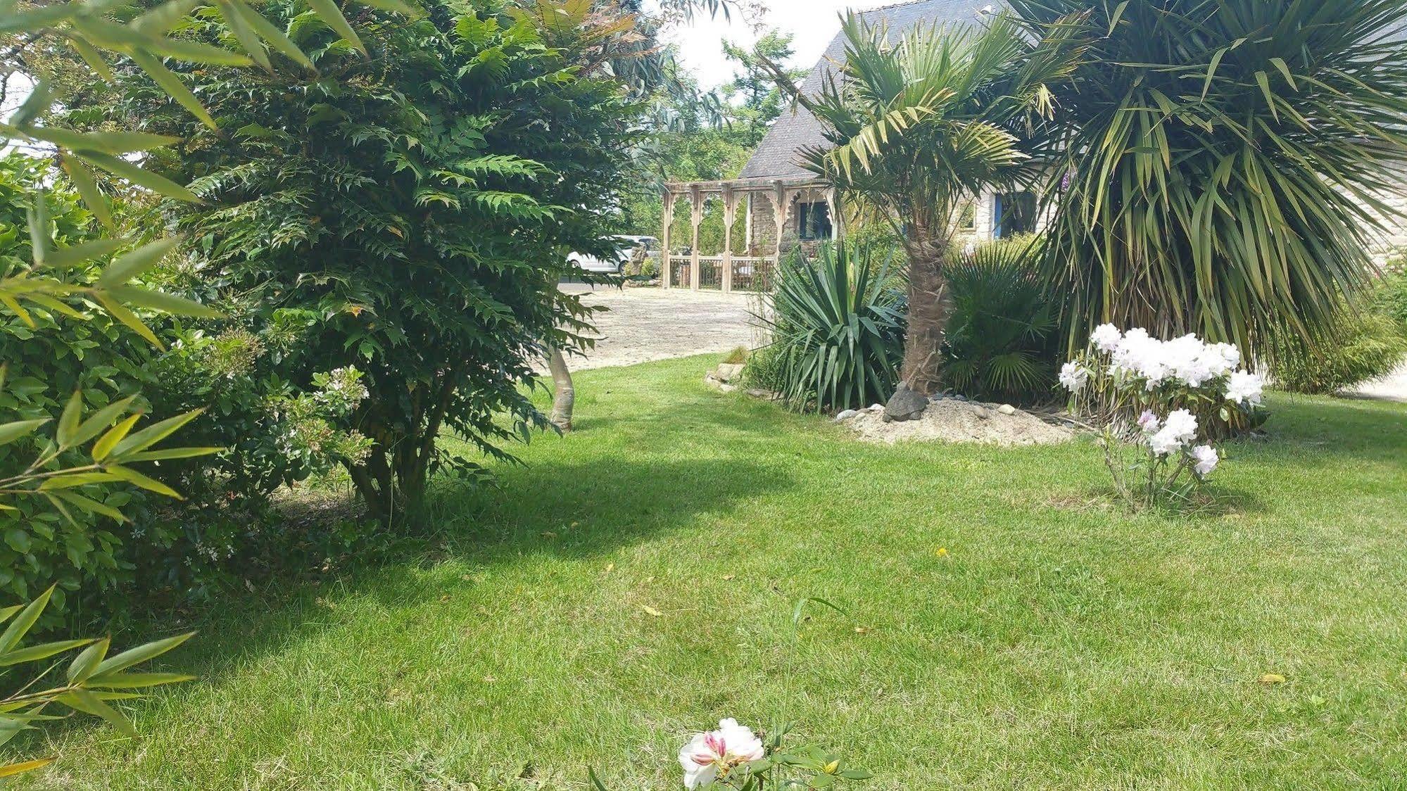 Le Domaine De Saint-Thomin Bed & Breakfast Nostang Exterior photo